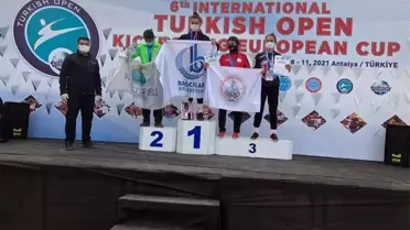 Türkiye Açık Kick Boks Avrupa Kupası'nda birincilik Bağcılar'ın