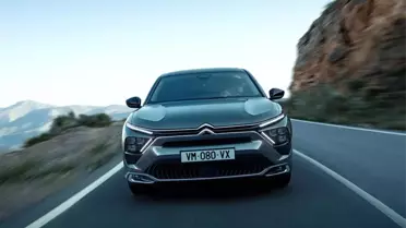 Citroen'in yeni vizyonu: C5 X