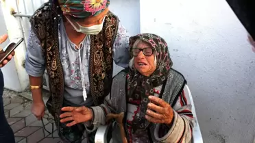 Yaşlı çift, yanan evlerini gözyaşları içinde izledi