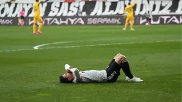 Beşiktaş'ta Oğuzhan'ın sağ alt baldır arka adalesinde gerilme ve ödem tespit edildi