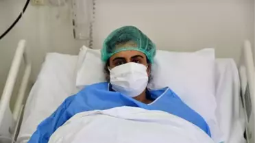 5 gün sonra yoğun bakımdan çıkan korona hastası kadının ilk sözleri 'Aşı yaptırın' oldu