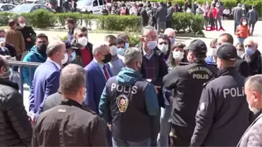 Son dakika haber: METİN LOKUMCU'NUN ÖLÜMÜYLE İLGİLİ GÖRÜLEN İLK DURUŞMAYA POLİSLER KATILMADI