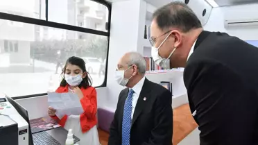 Beylikdüzü Belediyesi, ilçede yaşayan çocuklara 23 yeni park hediye etti