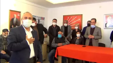 BALIKESİR - Ayvalık'ta CHP'li bazı belediye meclis üyelerine baskı yapıldığı iddiasına ilişkin açıklama sırasında gerginlik