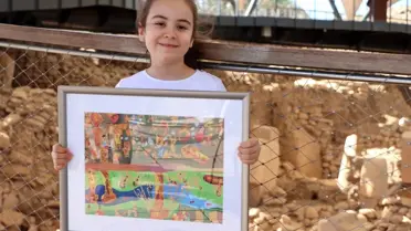 Göbeklitepe resmi ile Japonya'da dereceye giren Lara, hayali olan Göbeklitepe'yi gezdi