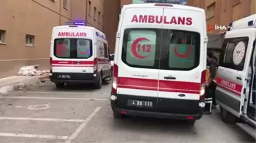 Son dakika haberi... Afganların yardım dağıtım kavgası kanlı bitti: 1 ölü, 5 yaralı