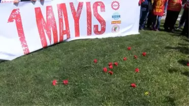 KADIKÖY VE ŞİŞHANE'DE 1 MAYIS'TA ÖLENLER ANILDI -1 Şişhane