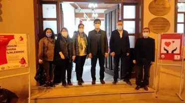 'Sevgi Daima İliklerimde' projesiyle kan bağışladılar