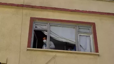30 gün önce hayatını kaybeden adamı, komşular kötü koku gelince fark etti