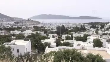 Turizm merkezlerinde 'tam kapanma' sessizliği sürüyor
