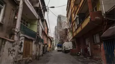 Bakanlık devreye girdi! Fikirtepe'deki 6 bin ev ve iş yerine tahliye tebligatı gönderildi