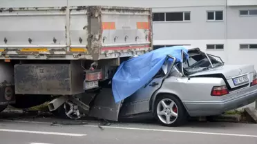 Yeni aldığı otomobili ile memleketine giderken tırın altında can verdi