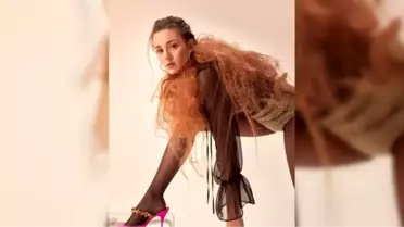 Gizem Karaca ayaklarından dert yandı