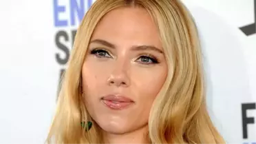 Scarlett Johansson Altın Küre'ye savaş açtı