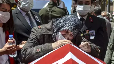 Son dakika haberleri... Şehit Uzman Çavuş Murat Nar, toprağa verildi