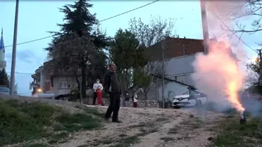 Bir buçuk asırlık ramazan topu geleneği ses bombası ile yaşatılıyor