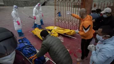 Nepal'den dağcılara çağrı: 'Oksijen tüplerini geri getirin'
