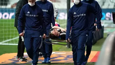 Adem Ljajic'in omzu çıktı