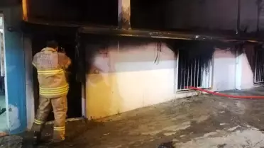 İzmir'de müstakil ev yangınında kundaklama şüphesi