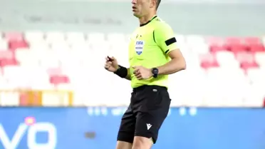 Sivasspor Kasımpaşa maçının VAR'ı Ali Palabıyık