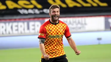 Alpaslan Öztürk Göztepe'ye veda etti