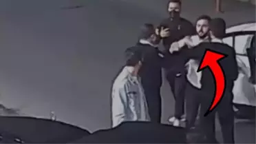 Ünlü yorumcu Uğur Karakullukçu'ya saldırı girişimi! Güvenlik kameralarına saniye saniye yansıdı