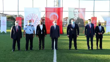 Yalovalılar 19.19'da hep birlikte İstiklal Marşı okudu