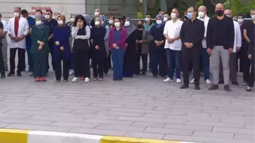 Kırıkkale'de Kovid-19 nedeniyle yaşamını yitiren sağlık memuru son yolculuğuna uğurlandı