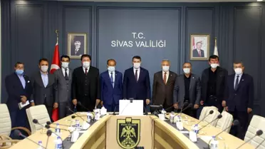 Çiftçiler yaralarına merhem arıyor