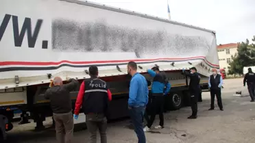 Tekirdağ'da tırın dorsesinde saklanan 5 göçmen yakalandı