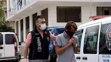 Alanya'da 2 ayrı adrese uyuşturucu baskını