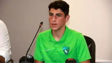 Kocaelispor'da Bahattin ve Mervan yeniden imzaladı