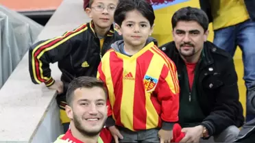 10 yaşındaki 'Kayserili Messi' çalımlarıyla hayran bırakıyor