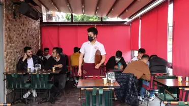 İstanbul'daki işletmeler, kademeli normalleşme kapsamında müşterileriyle iş yerlerinde yeniden buluştu