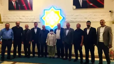 Başkan Dölekli'ye muhtarlardan plaket