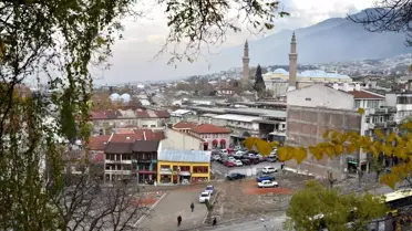 Pandemi ile birlikte AVM'lerden açık tarihi çarşıya kaçış var