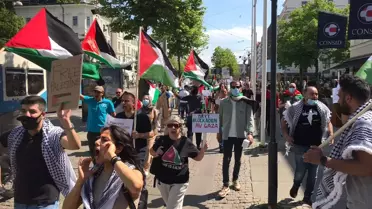 Göteborg'de İsrail'in Filistin'e yönelik saldırıları protesto edildi