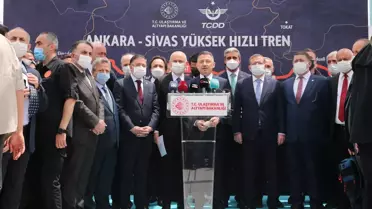 Ulaştırma ve Altyapı Bakanı Karaismailoğlu'ndan demiryolu ağında 2023 hedefi açıklaması Açıklaması