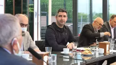 Kartal'da kademeli normalleşme'nin ilk Muhtarlar toplantısı yapıldı