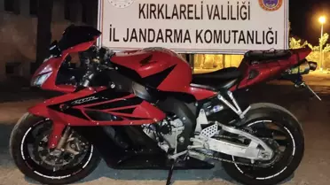 Kırklareli'nde 210 bin liralık motosikleti plakalarını değiştirip yurda sokan şüpheli yakalandı