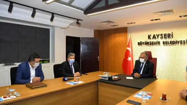 Başkan Büyükkılıç'a Ziraat Odalarından teşekkür plaketi