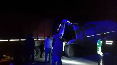 Son dakika haberleri | Oksijen gazı yüklü tanker kaza yaptı, yol trafiğe kapatıldı