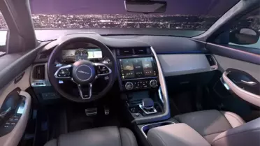 Güncellenen Jaguar E-PACE Türkiye'de