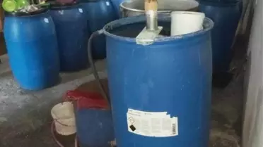 Adana'da 2 bin 375 litre sahte içki ele geçirildi