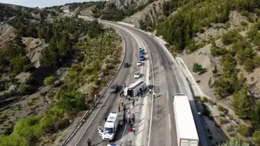 Son dakika... Kazada yaralanan 22 öğrenci ve 3 öğretmenin sağlık durumu iyi