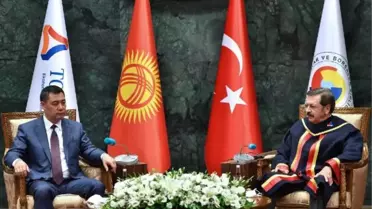 Kırgız Cumhuriyeti Cumhurbaşkanı Caparov'a fahri doktora