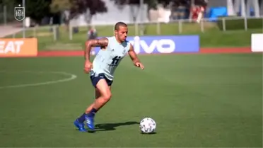 Aymeric Laporte ve Thiago Alcantara Top Kontrolü Çalıştı