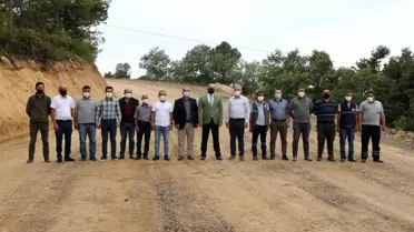 Demirci'nin yolları genişletiliyor