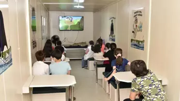 Su Elçileri Derneğince oluşturulan mobil tır Gümüşhane'ye geldi