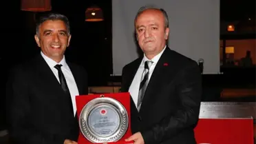 Tayini çıkan başsavcı, savcı ve hakimlere veda yemeği düzenlendi
